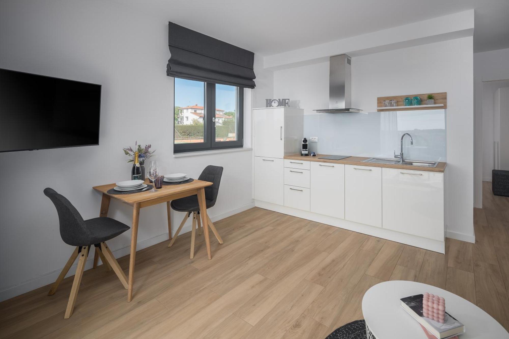 Lana Premium Residence 2 Poreč Exteriör bild